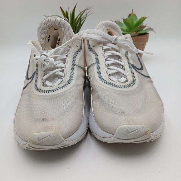 NIKE AIR MAX 2090 Women’s Running Shoes White Sz. 9 - Picture 9 of 9